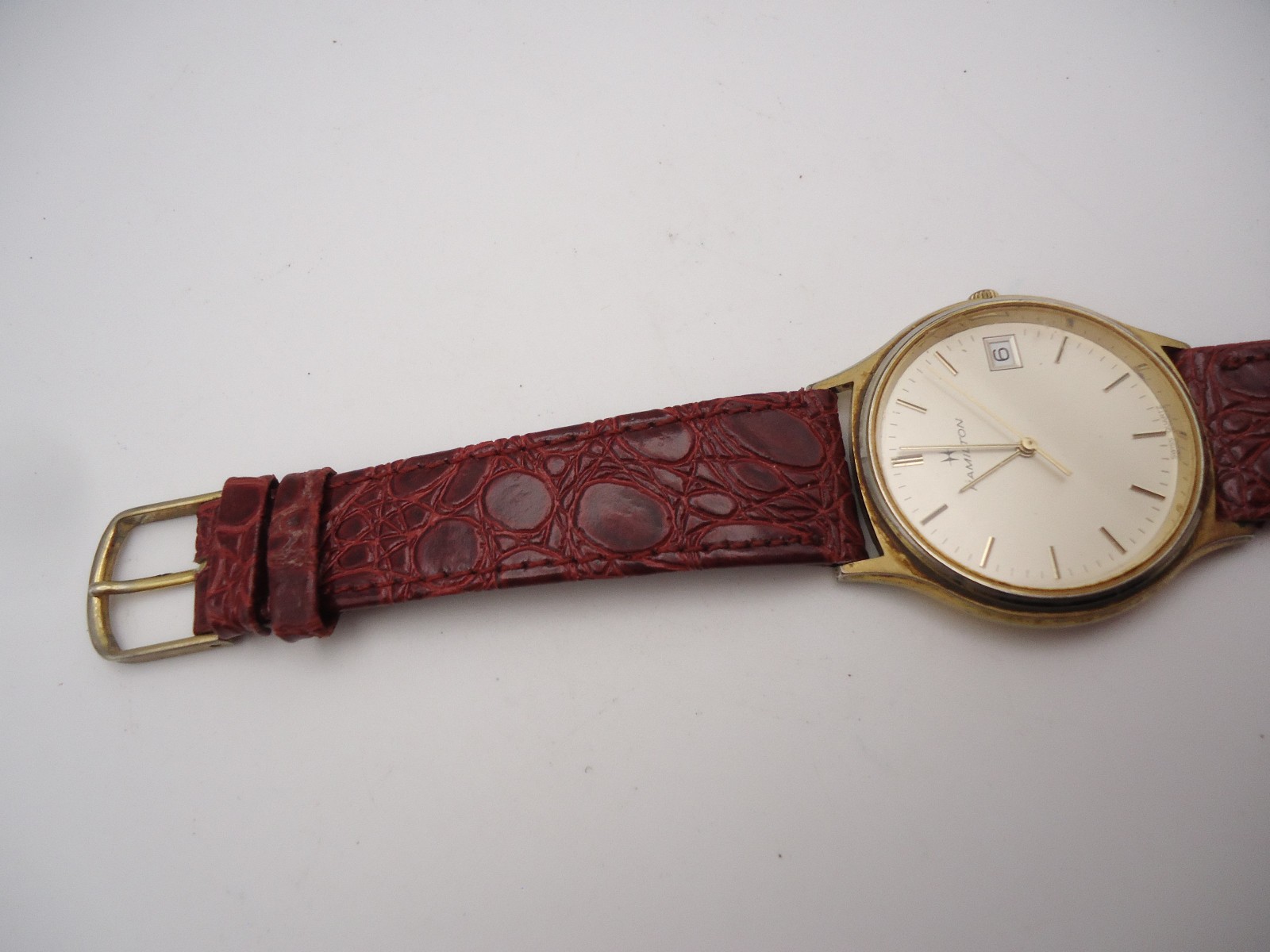 Hamilton 9812 Swiss Watch 34mm Gold Tone Date Leather Strap – New Battery