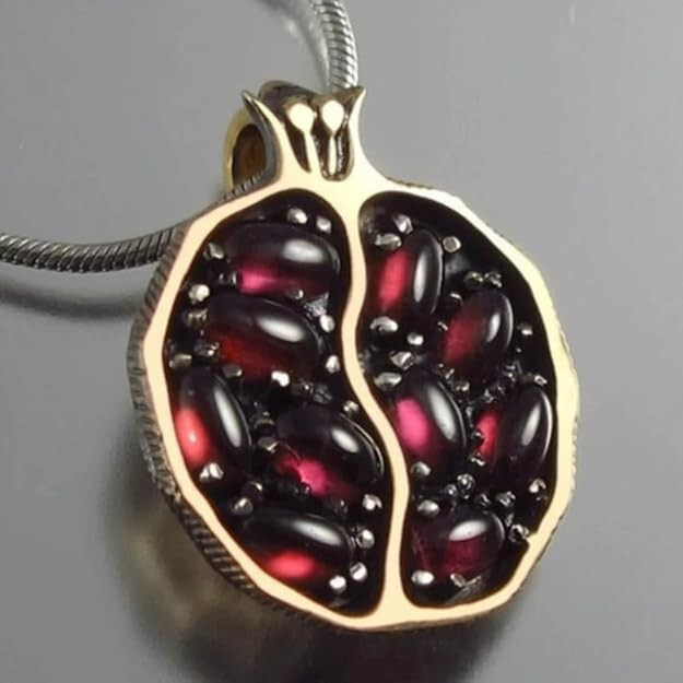 Garnet Style Pomegranate Necklace Gold Plated Pendant Women’s Fruit Jewelry