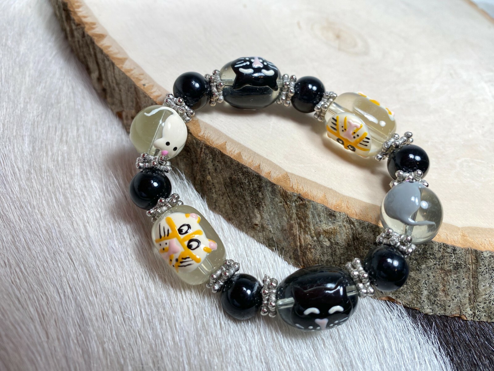 Cat Bracelets Cat Mom Cat Lady Glass Beaded Stretch Bracelet Black and White