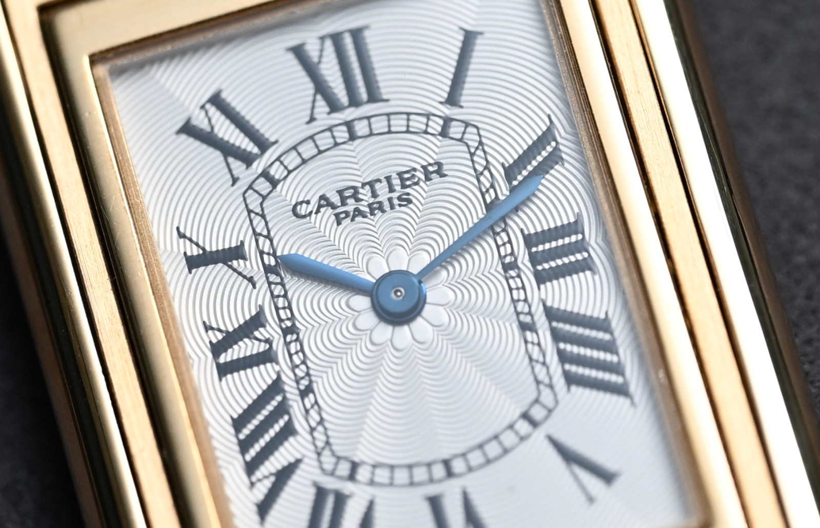 Cartier Tank Basculante CPCP 2499C