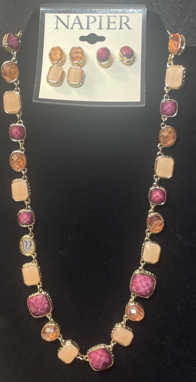 NAPIER gold-tone NECKLACE and 3 Pair EARRINGS Peach Orange Pink Plum Beautiful