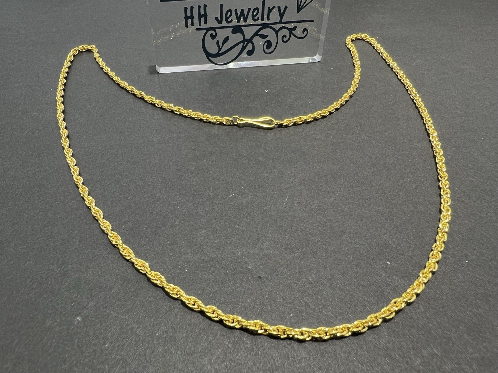 18K Yellow Gold Rope Spiga Chain Necklace 26 Inches