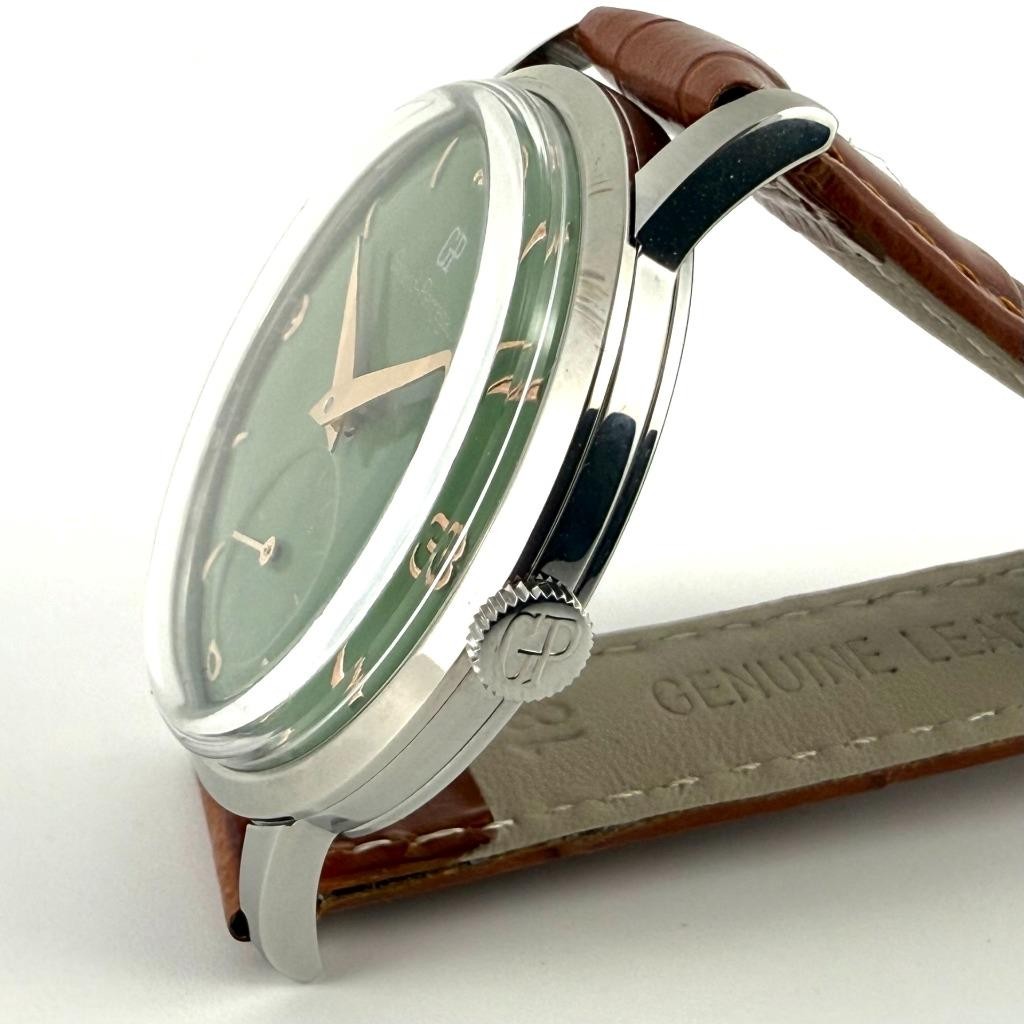 LARGE VINTAGE GIRARD PERREGAUX MANUAL WIND STEEL GENTS WATCH NICE GREEN DIAL