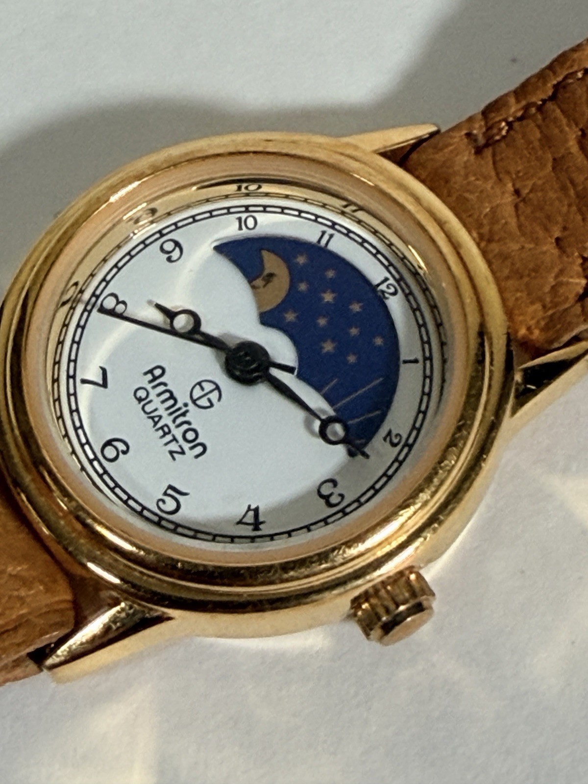 VTG Armitron Quartz Watch Women Moon Phase Gold Tone Leather Analog
