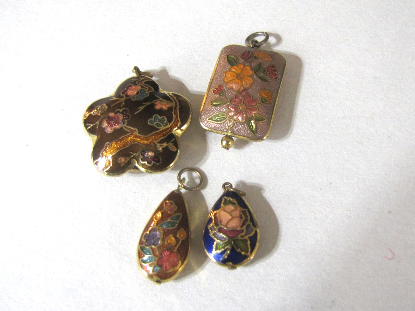 Vintage Cloisonne Pendant Lot 4 Floral Asian Charms Double Side Enamel Gold Tone