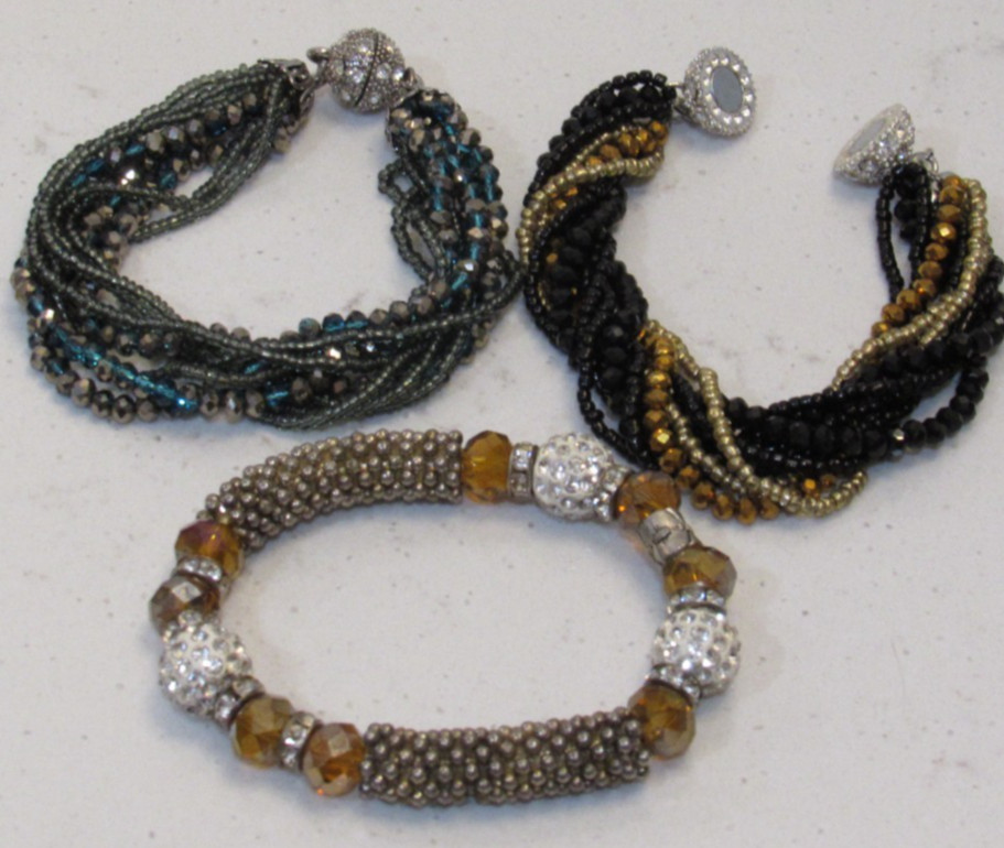 Set of 3 Beaded Bracelets Magnetic Rhinestone Clasp Multi-Strand Black Gold