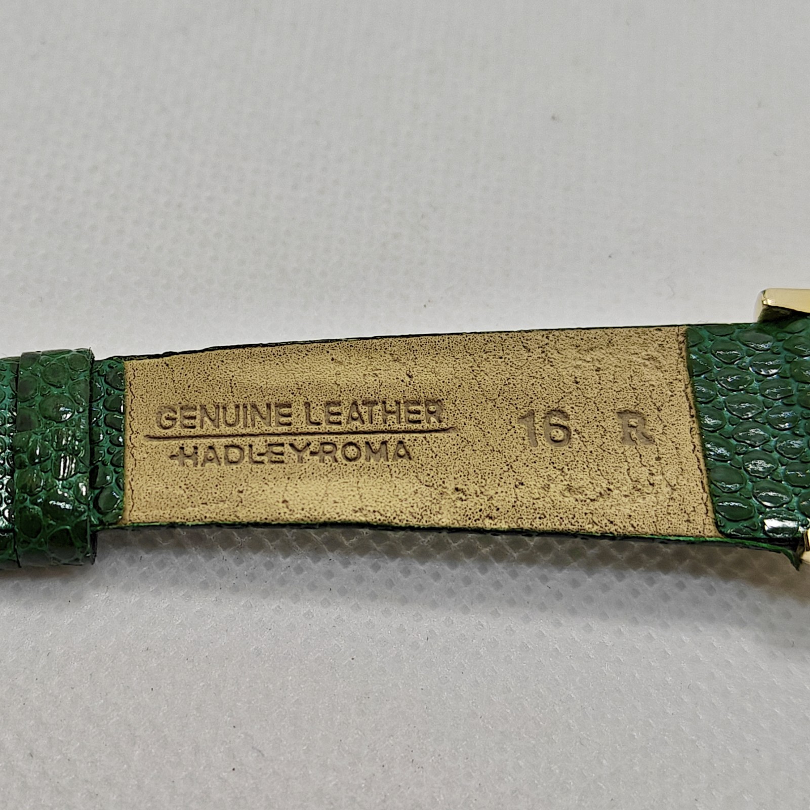 Vintage 1957 Bulova Gedney Men’s Tonneau Watch 11AC 17J Green Lizard Strap