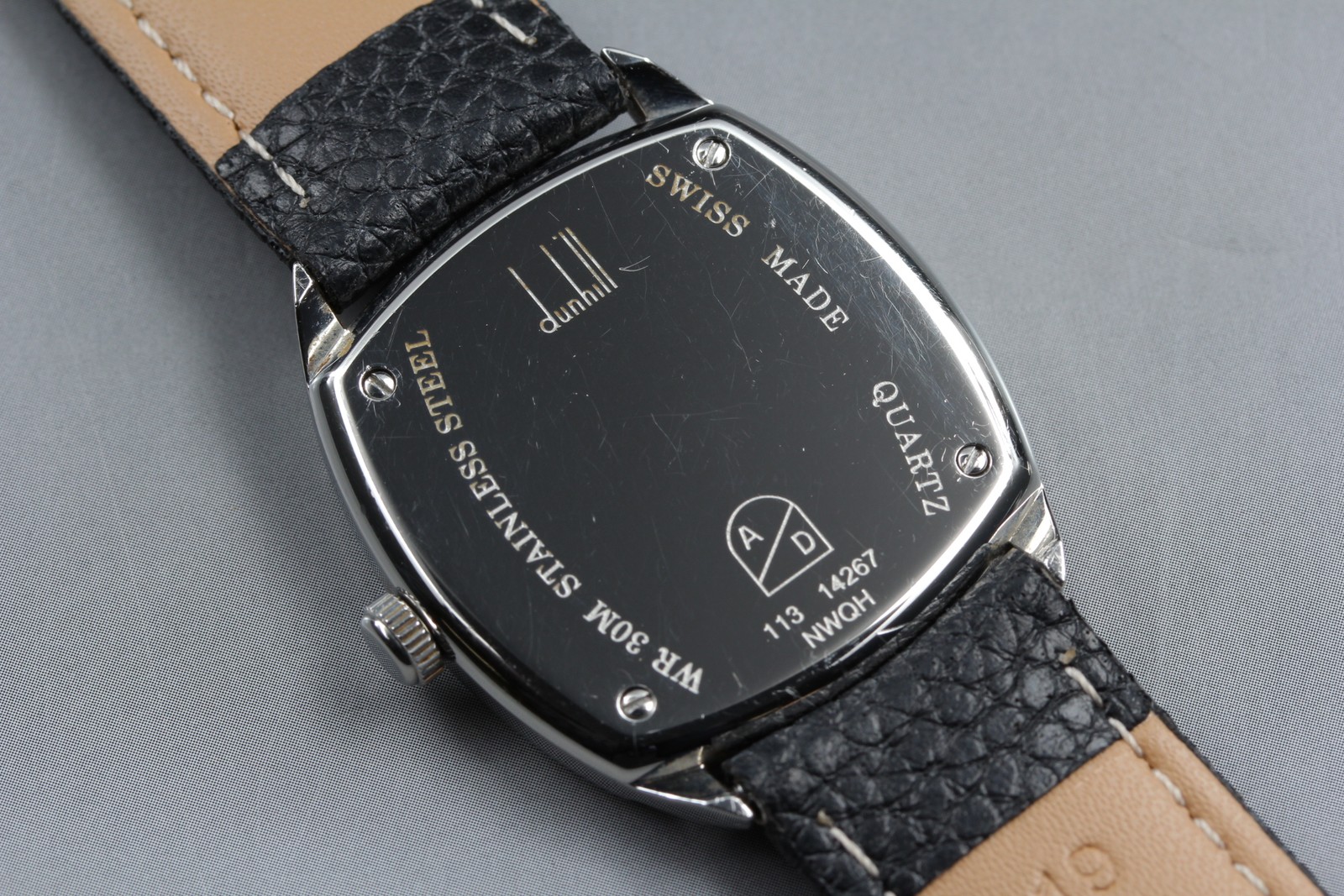 Vintage [Near MINT] Dunhill Centenary 113 Small Seconds White Quartz Men’s Watch