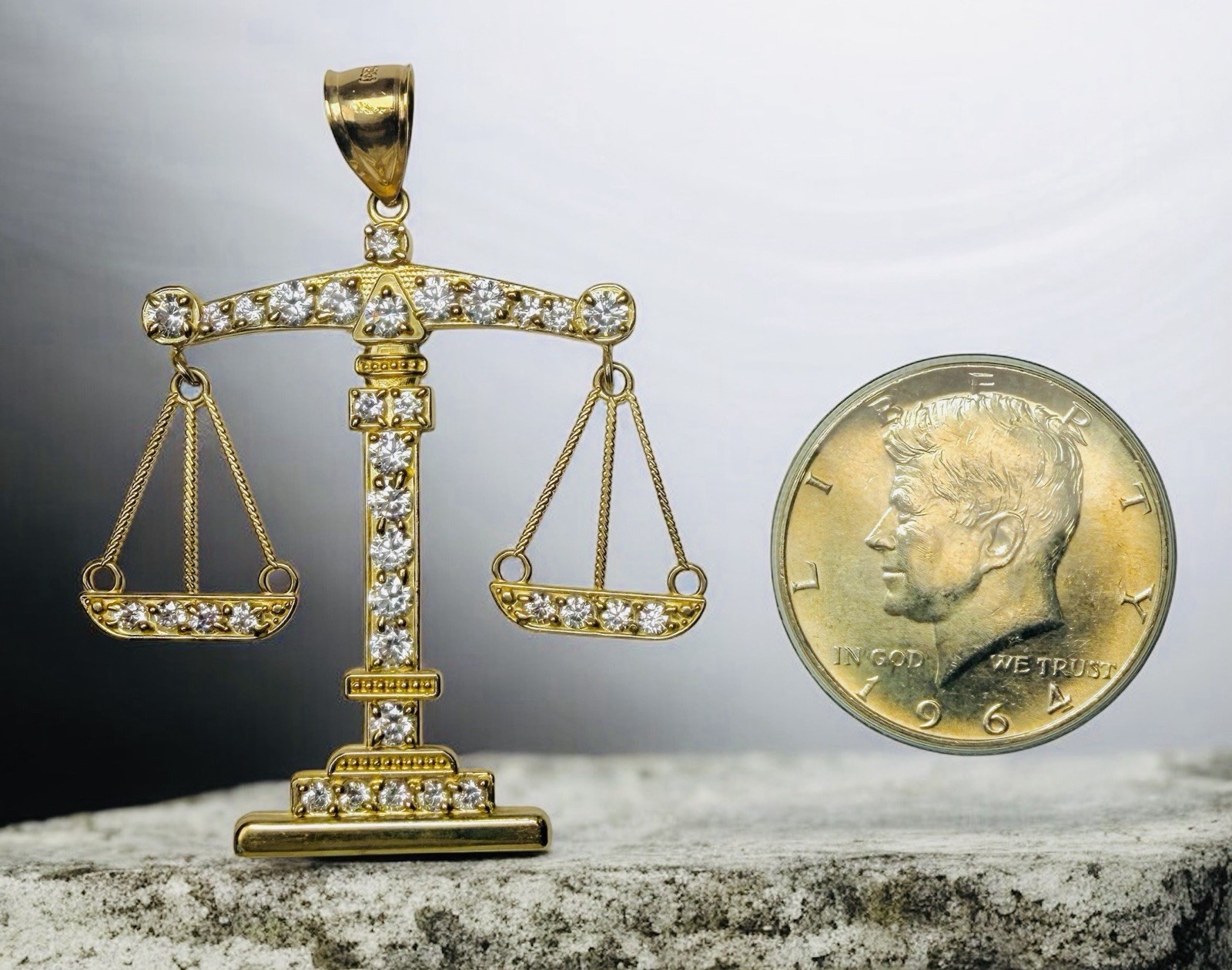 10K Gold VTG Gemstone Scale of Justice 2-1/2″ Pendant 8.8 Grams