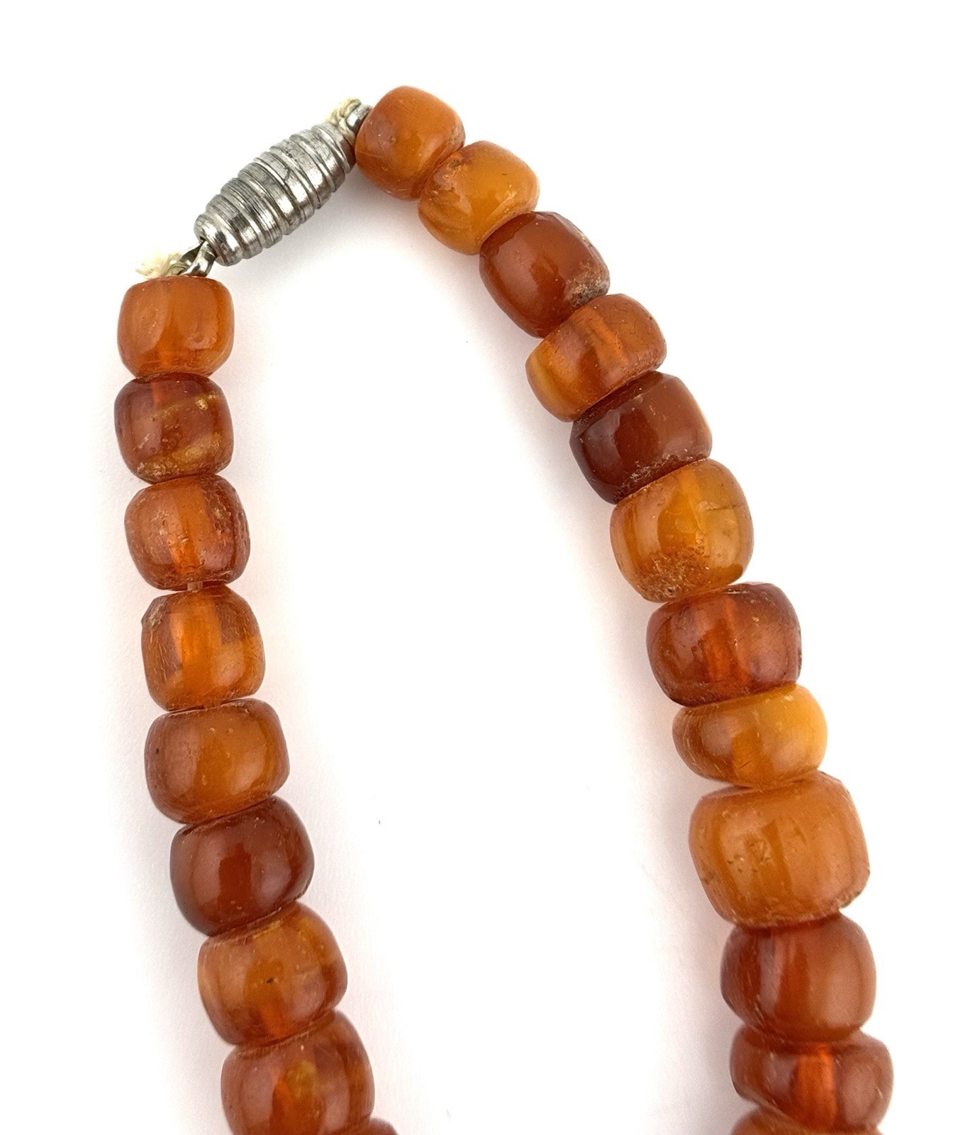 Vintage Baltic Amber Bead Necklace Honey Cognac Barrel 14in 17g
