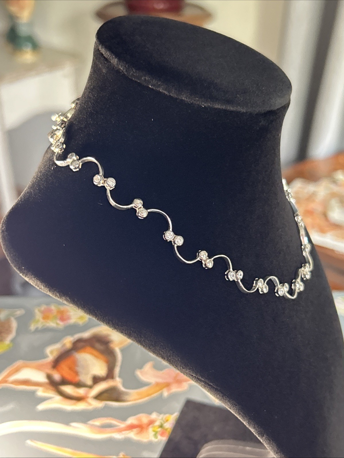 Vintage 925 Sterling Silver Scallop Bib Choker Necklace CZ’s 15 inch