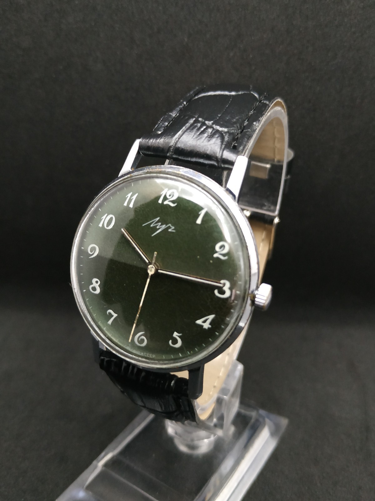 Retro Men’s Watch Luch Slim USSR Mechanical 2209 SERVICED Vintage Soviet Casual