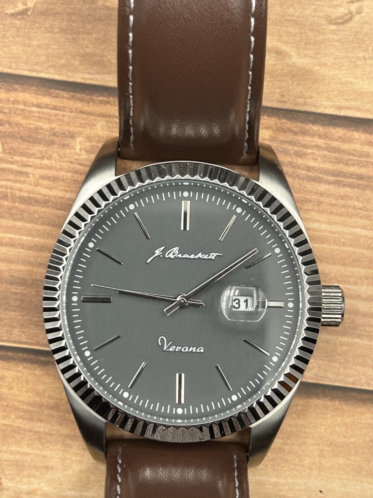 J. Brackett Verona Quartz Analog Date Gray Dial Fluted Bezel Silver Bracelet