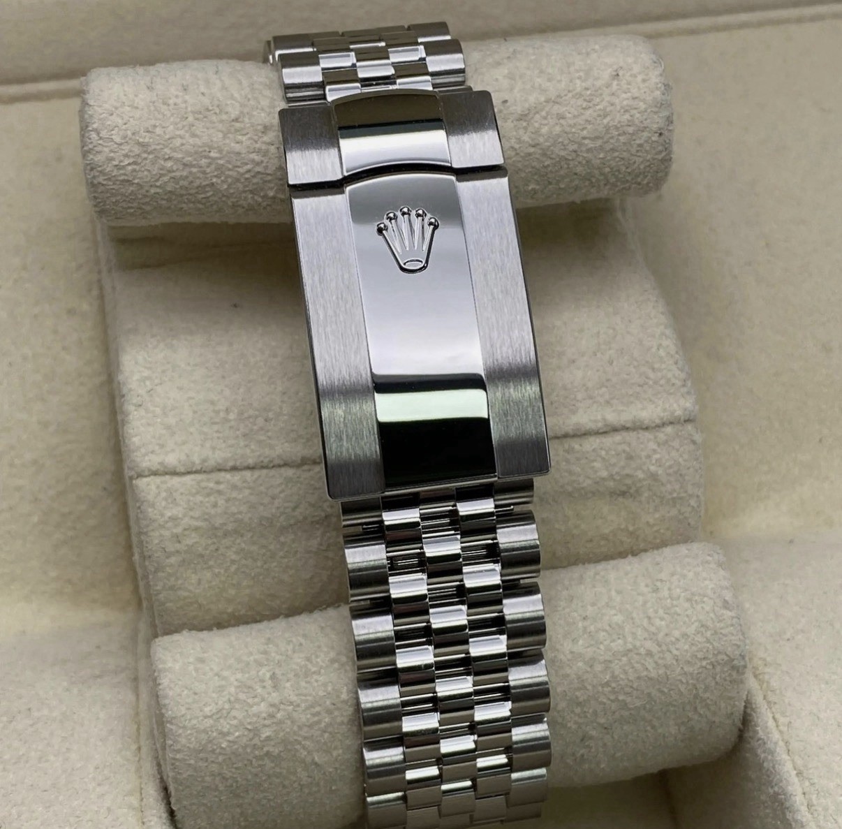 Brand New 2026 Rolex Datejust 41 Mint Green (Full Set Box and Papers)