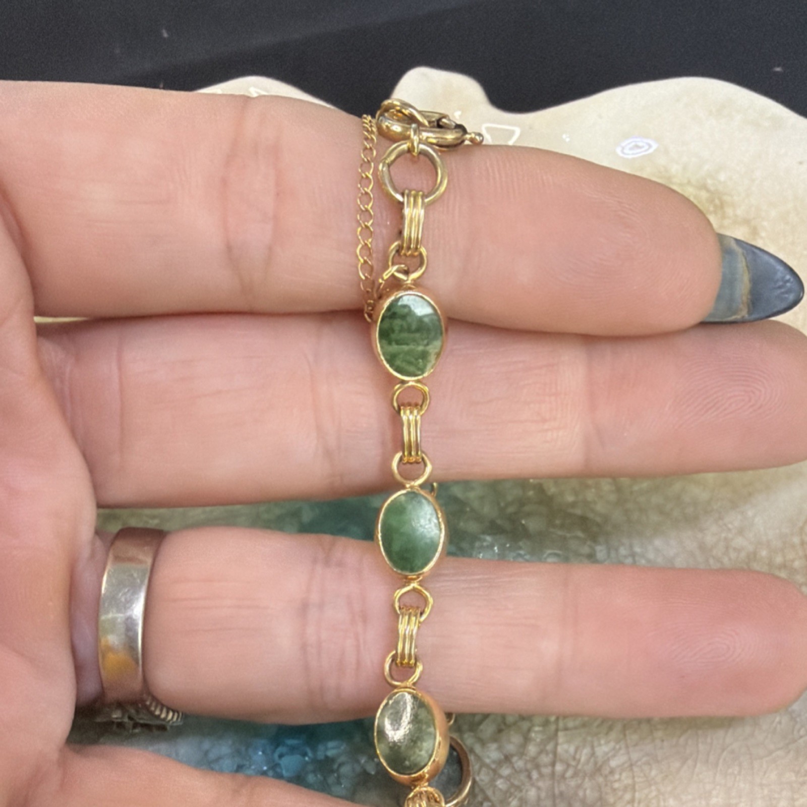 Yellow Gold Filled 1/20-12K Green Jade Oval Link Chain Bracelet 7 in