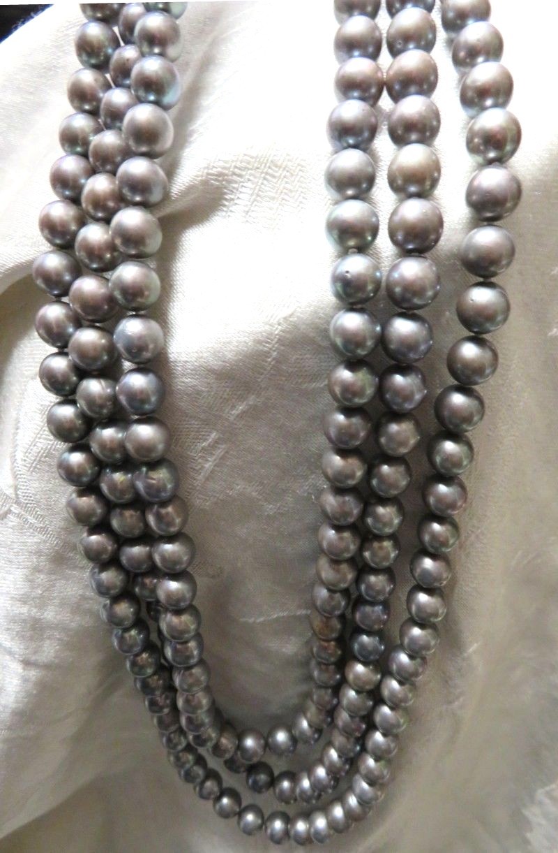 Three STRAND Gray (25-1/2″-27″-29-1/2″)CULTURED PEARLS(8.8mm) 14k CLASP