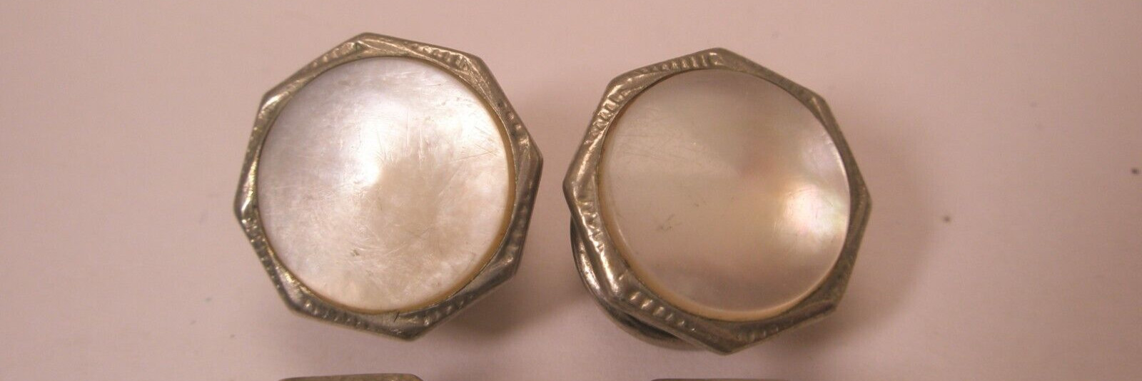 White M other of Pearl Vintage Victor/Edwardian SNAP-LINK Cuff Links kumapart