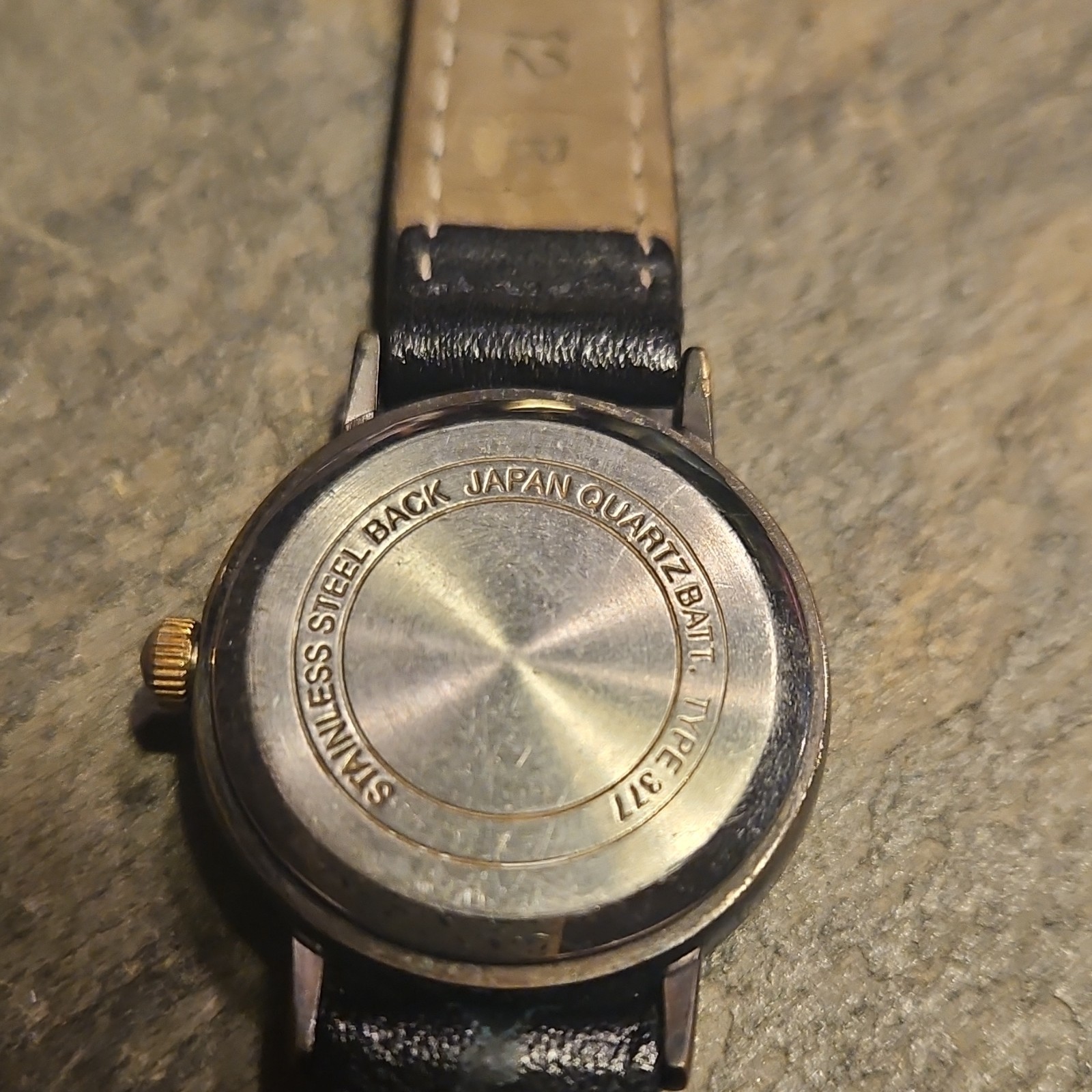 Hands of Irish Friendship Bronze Stainless Steel Quartz Wristwatch Black Leather