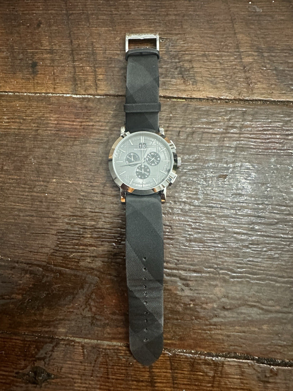 Burberry Mens’s Chronograph Watch BU1756 Swiss Made 44mm New Needs Battery