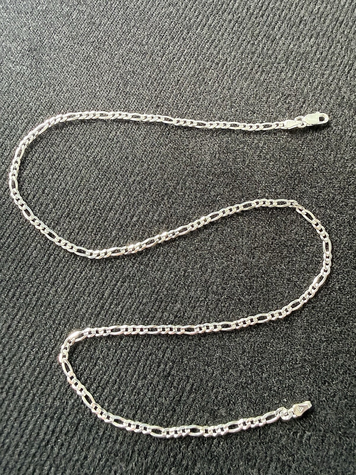 925 Italy Sterling Silver Figaro Chain 18” X 2.5mm