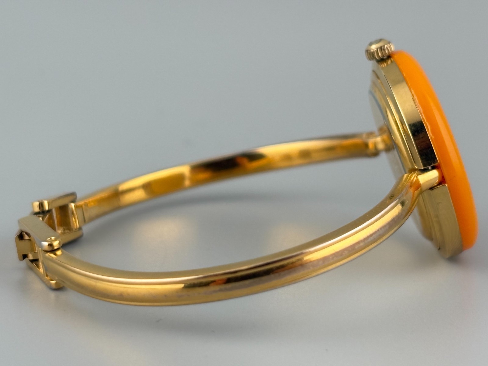 [S size Very Good] Gucci Change Bezel 11/12.2 Gold Yellow Watch Auth
