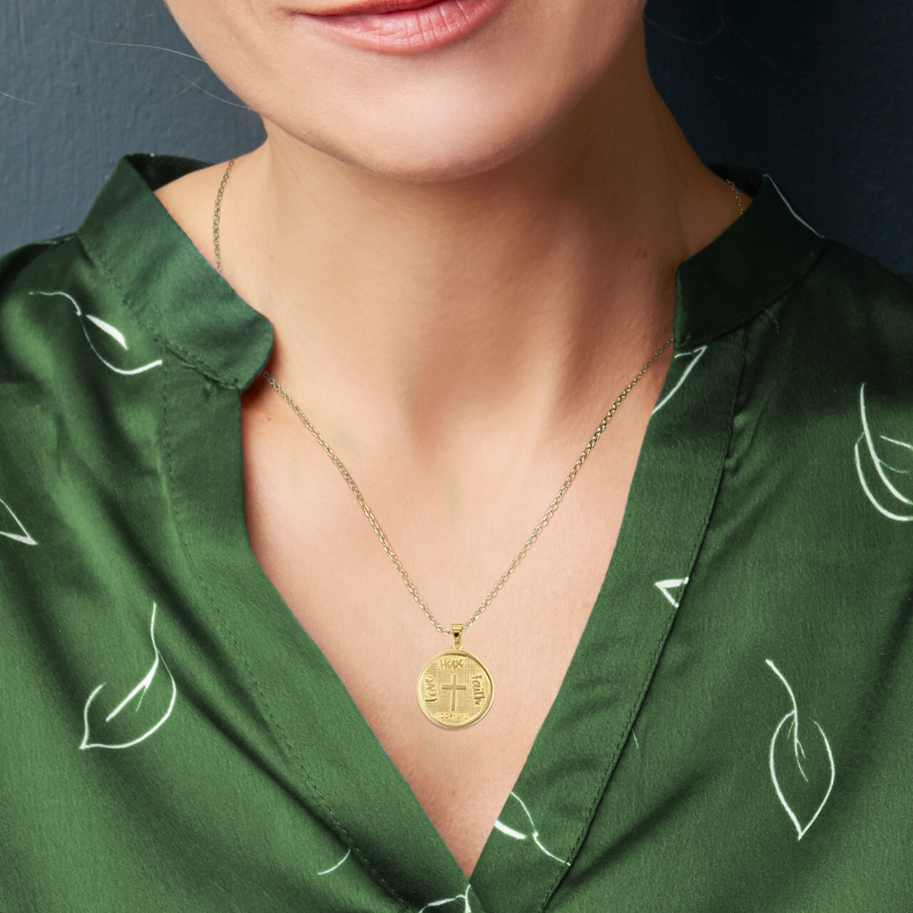 Gold Love,Hope,Faith Prayer Bible Verse 1 Cor 13:13 Necklace (Yellow/Rose/White)