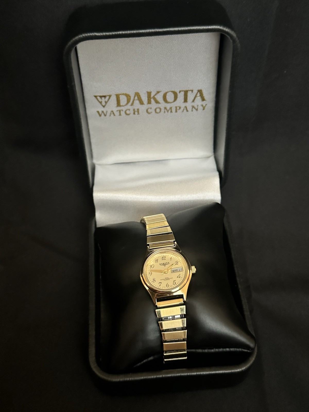 Dakota Watch Company Gold-Tone Day/Date Quartz Watch – 100 FT – Original Box
