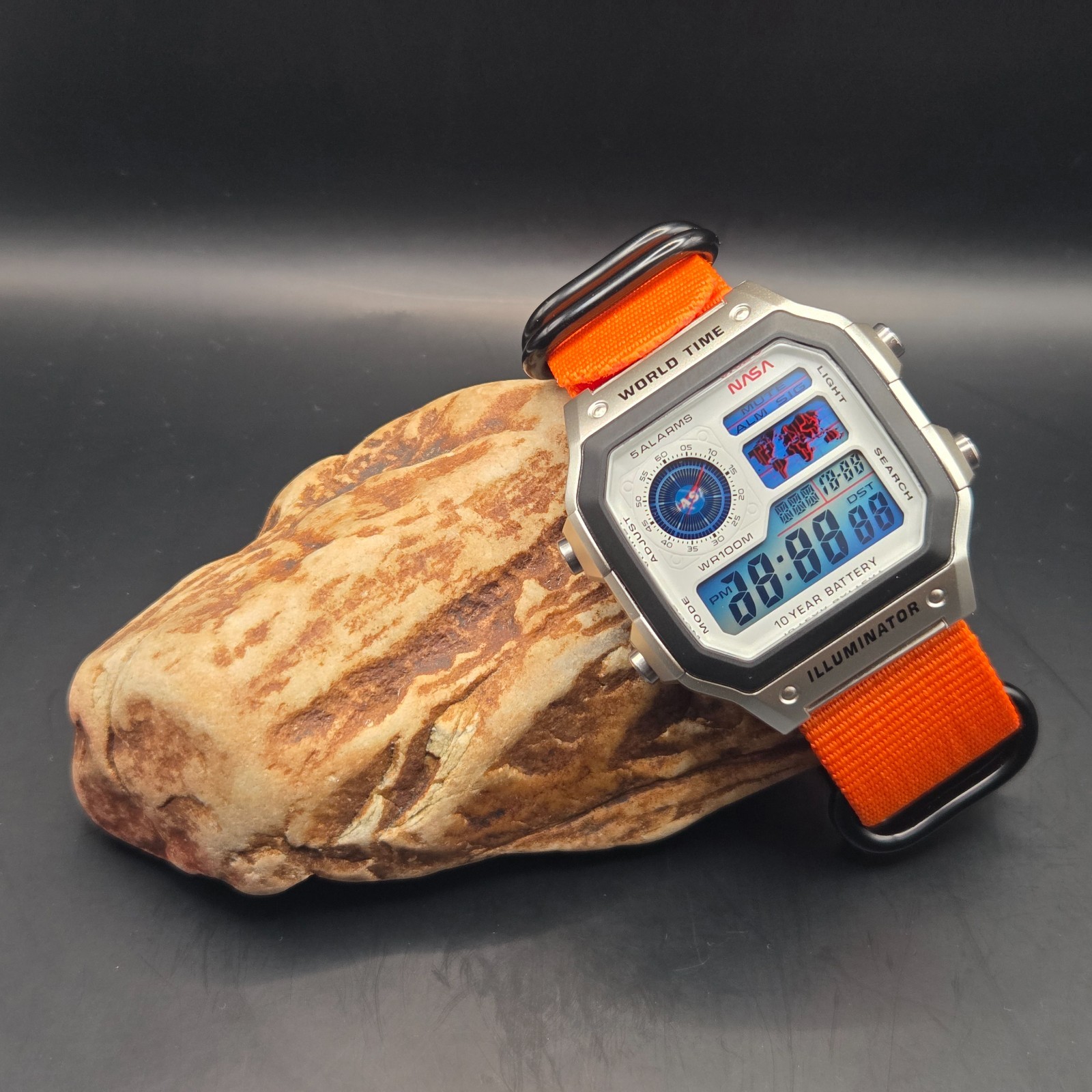 New Casio Royale AE1200 Mod – NASA Royale (Gradient Hydromod)