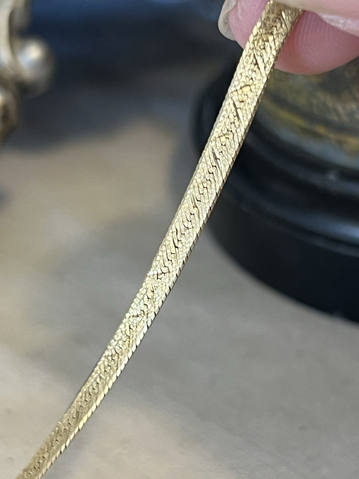 14k Italy Aurafin Herringbone 18” 7.1 G