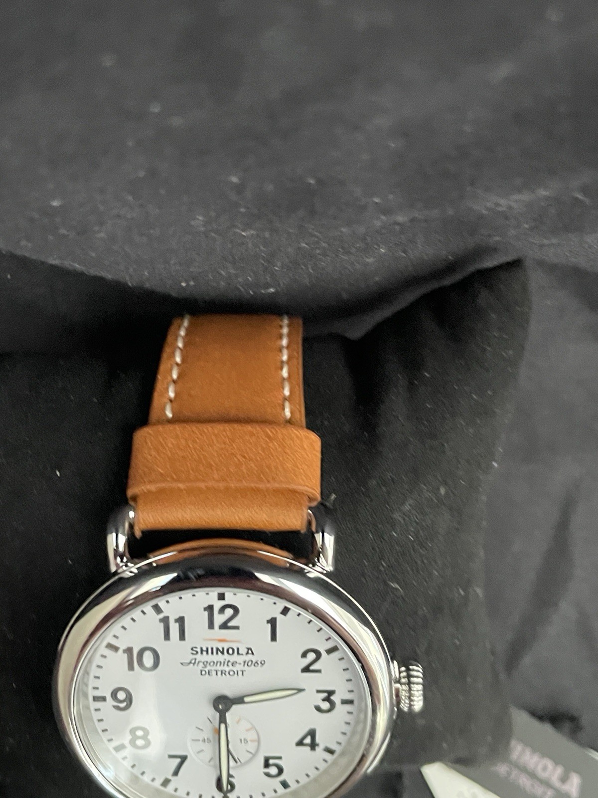 Men’s Shinola Runwell Argonite 1069 Cream Dial Brown Strap Quartz Watch 47mm NWT