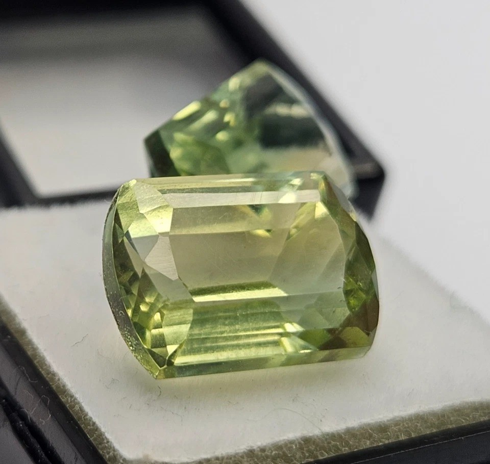 Tourmaline 19.35 Ct Cushion Cut Bi-Colour Gemstone Pair For Earrings