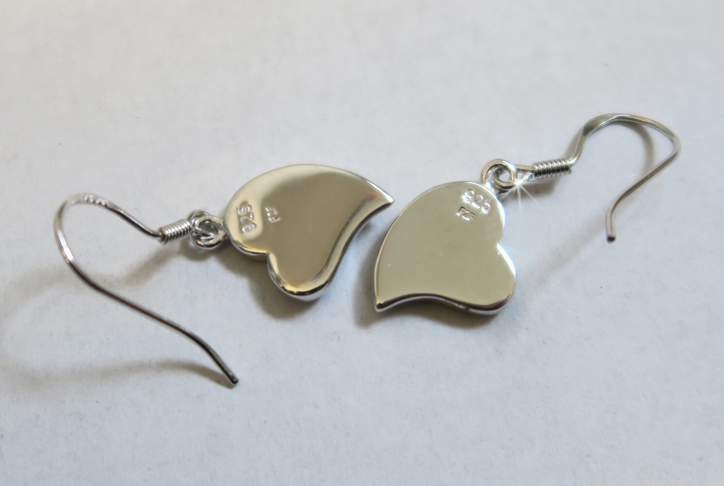 925 REAL SILVER RHODIUM PLATED *** Opal Red Brown Synth. Leaf Earrings 33mm