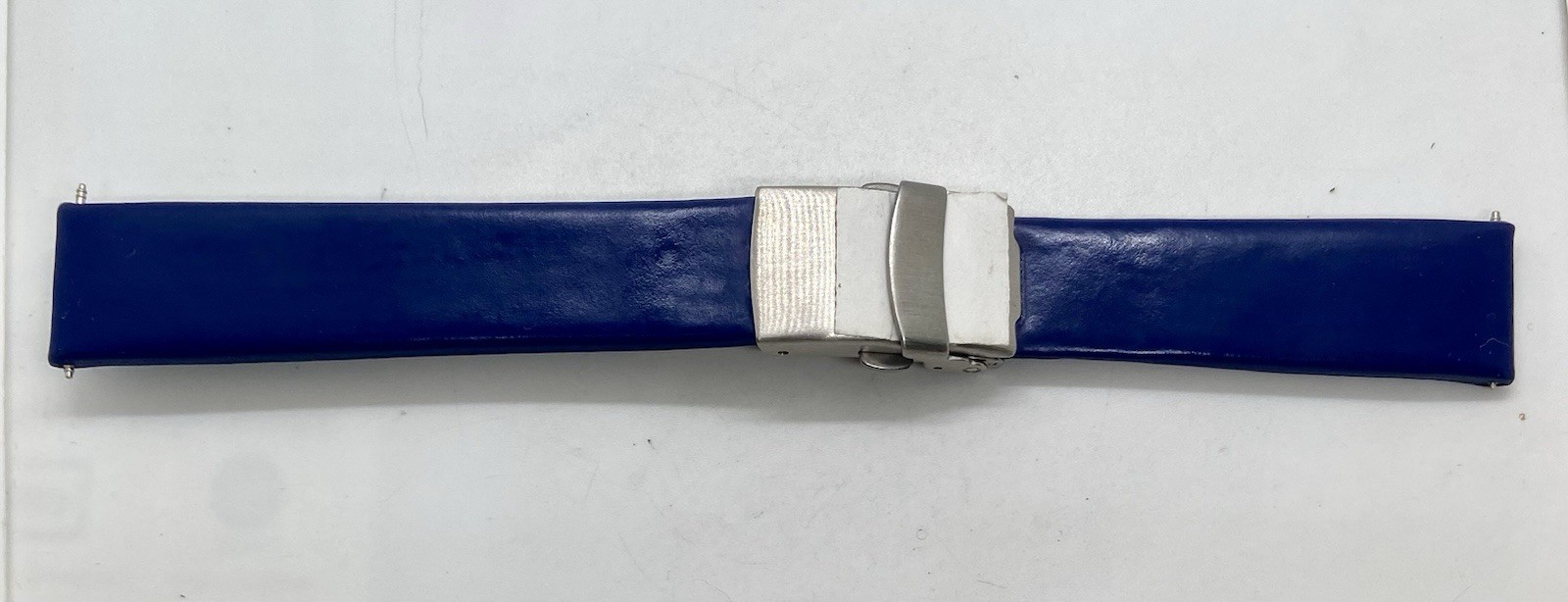 NEW NOS BLUE Watch Band 18mm Lugs Sport Push Button Deployant 6-3/8” Long