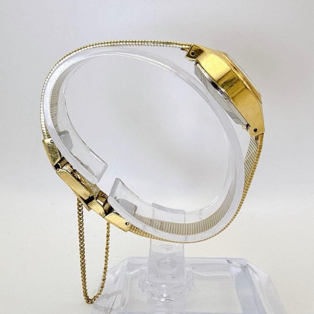 Working condition Seiko manual winding ladies’ watch, gold, vintage.