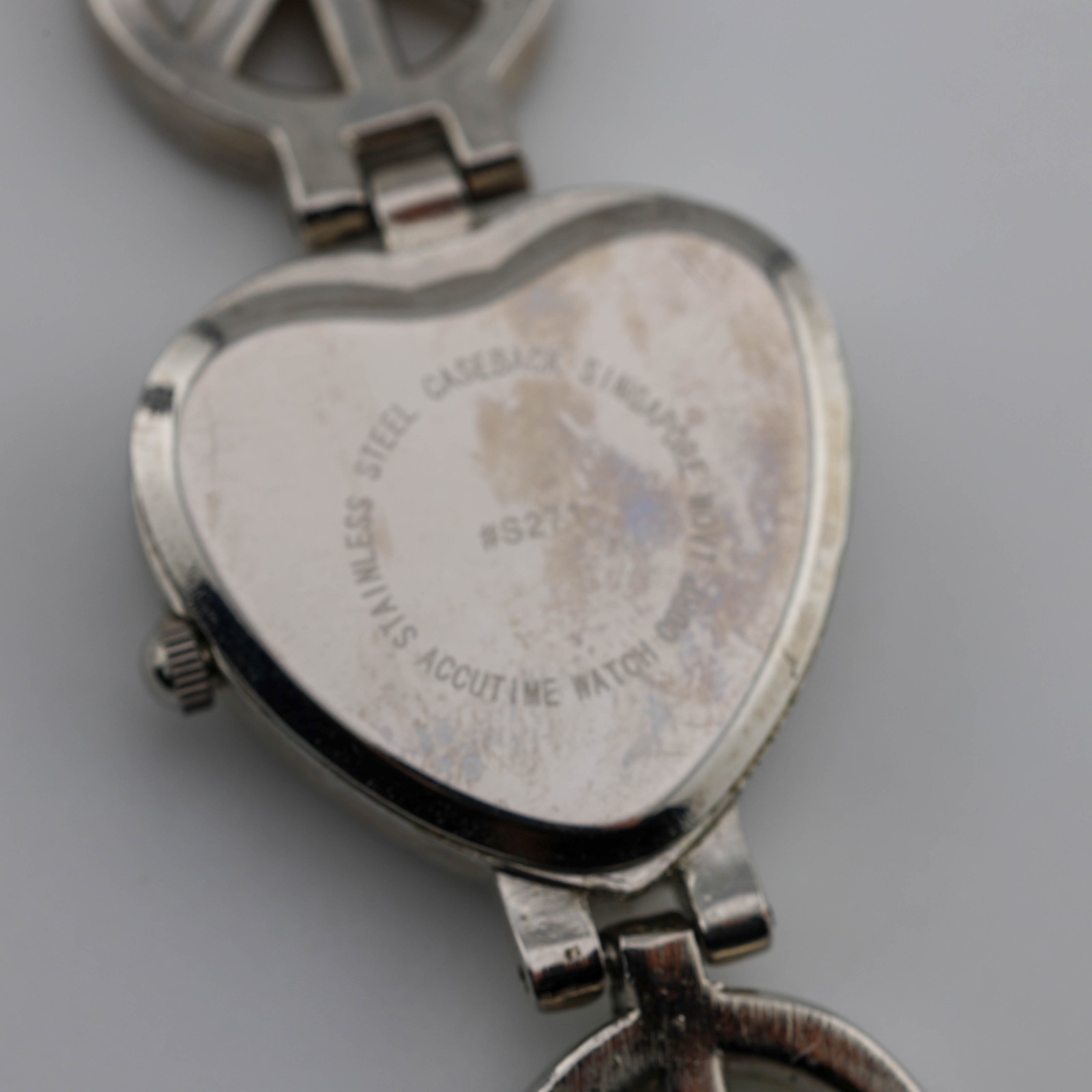 ACCUTIME WATCH CORP. #S271 Heart Shape Quartz Women’s Watch Sz. 7″ New Battery