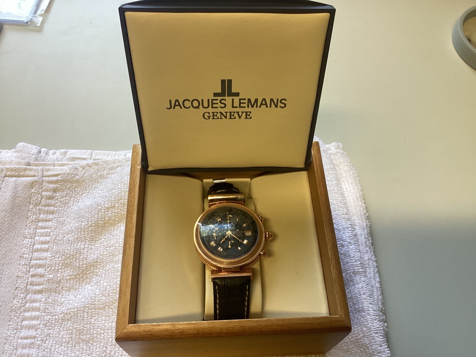 Jacques Lemans Rose Gold Swiss Chronograph , Valjoux 7750 Movement Rare Vtg. NIB