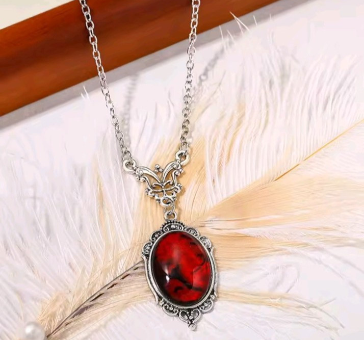 Vintage Crystal Pendant Necklace Gothic Red Quartz Moonstone Charm for Women