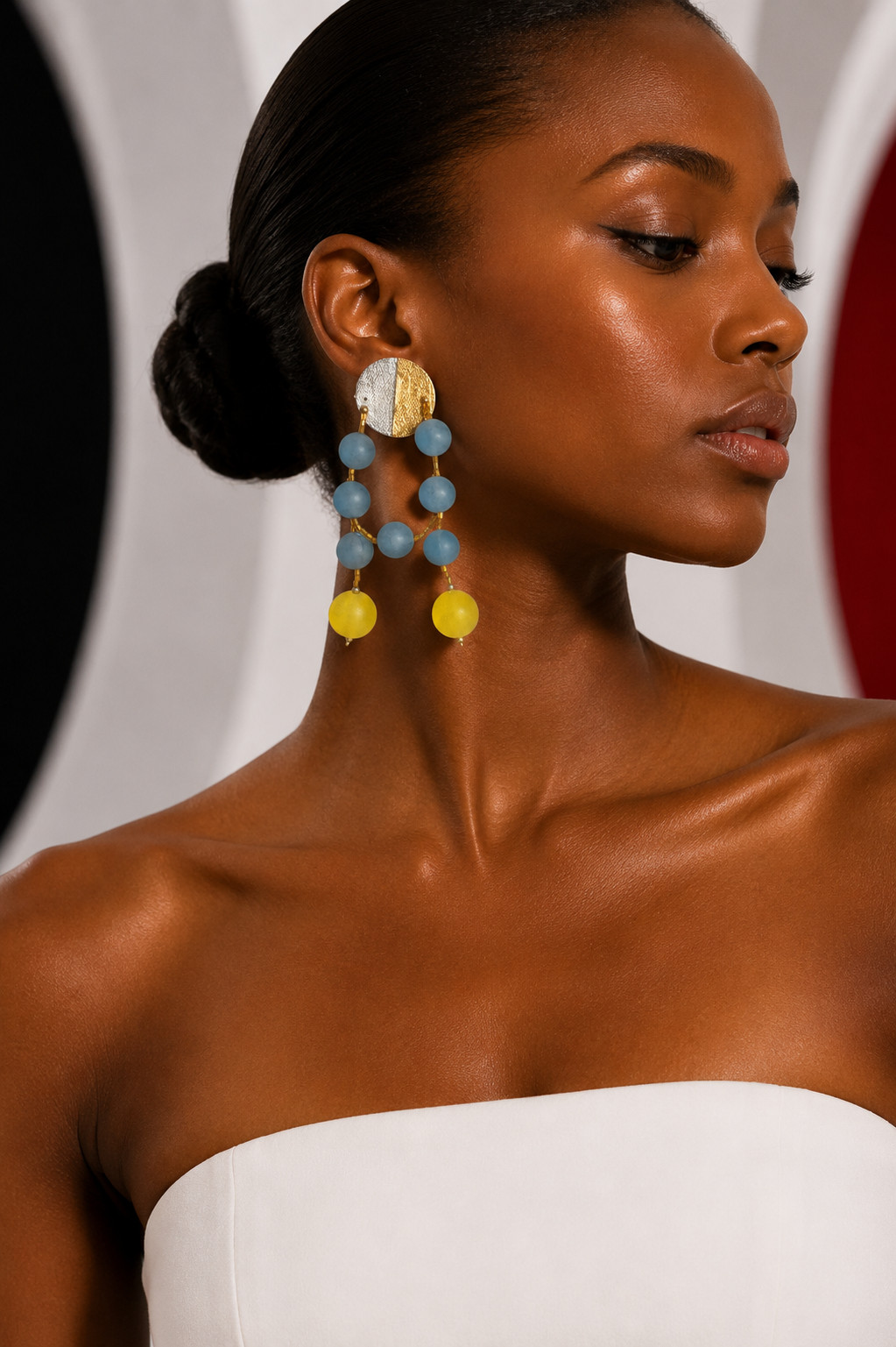 PIERRE CARDIN – 1995 Frosted Bead Single Earring