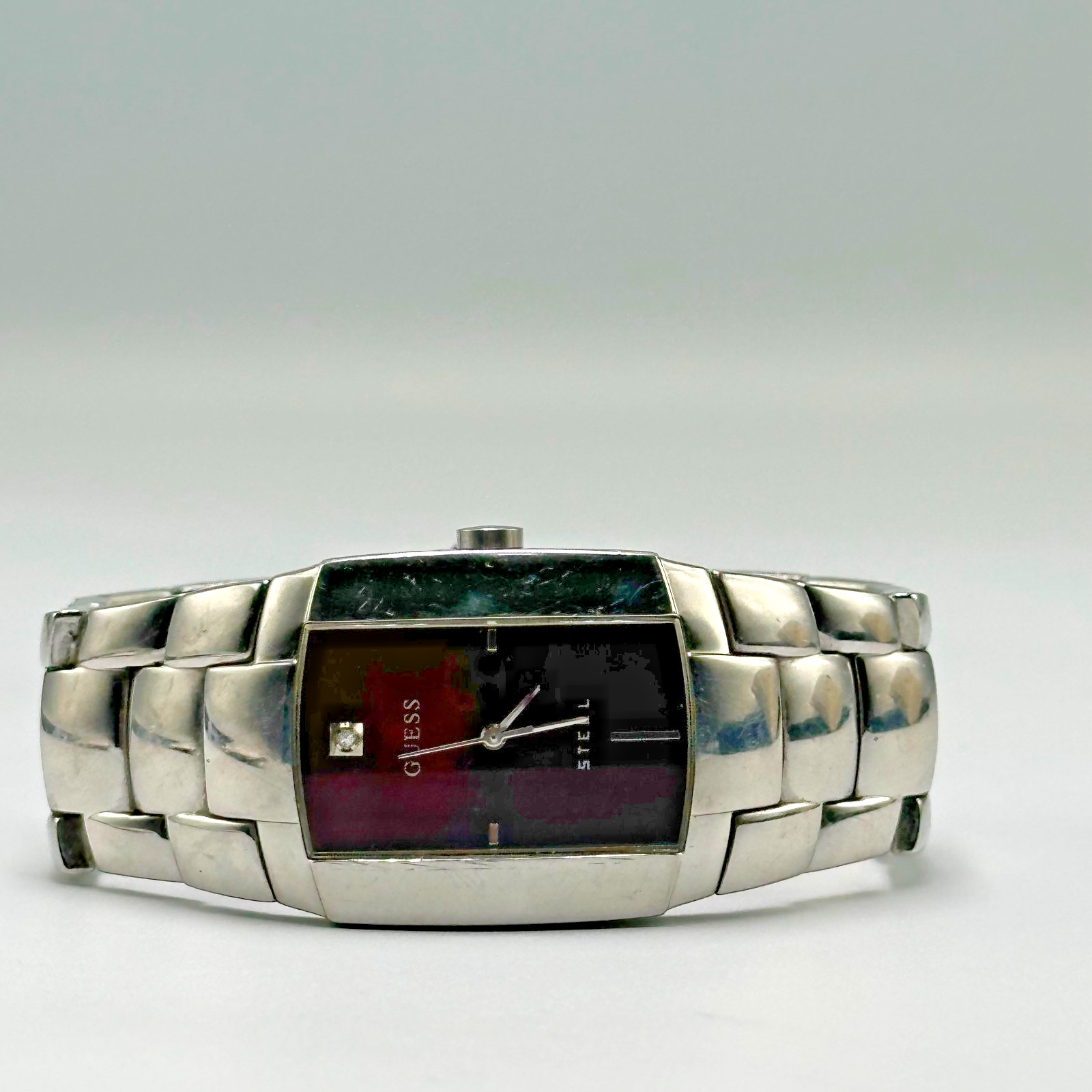 Guess Steel Watch Men Maroon Dial Barrel Case Water Resistant New Battery 7.25″