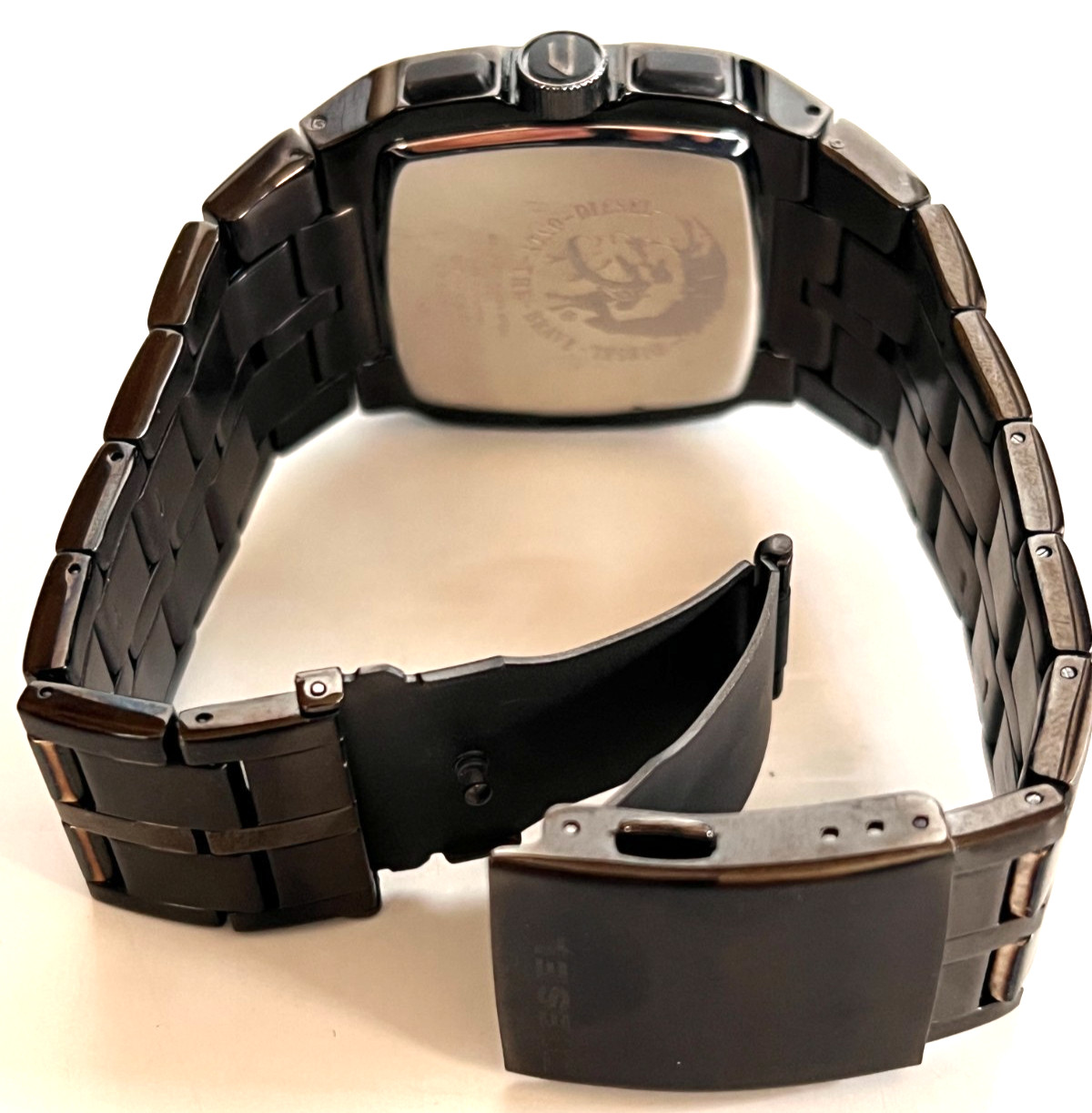 DIESEL DZ4260 Mens Chronograph Gunmetal Ion Plated SSteel Bracelet STORE DISPLAY