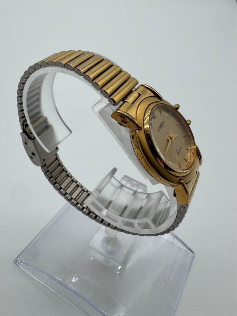 Aureole Quartz Analog Wristwatch