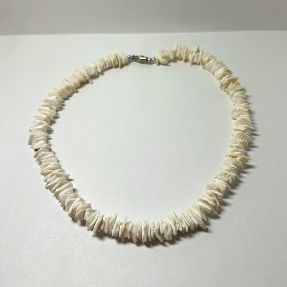 White Natural Shell Chip Beaded Ball Chain Necklace Beach Barrel Clasp