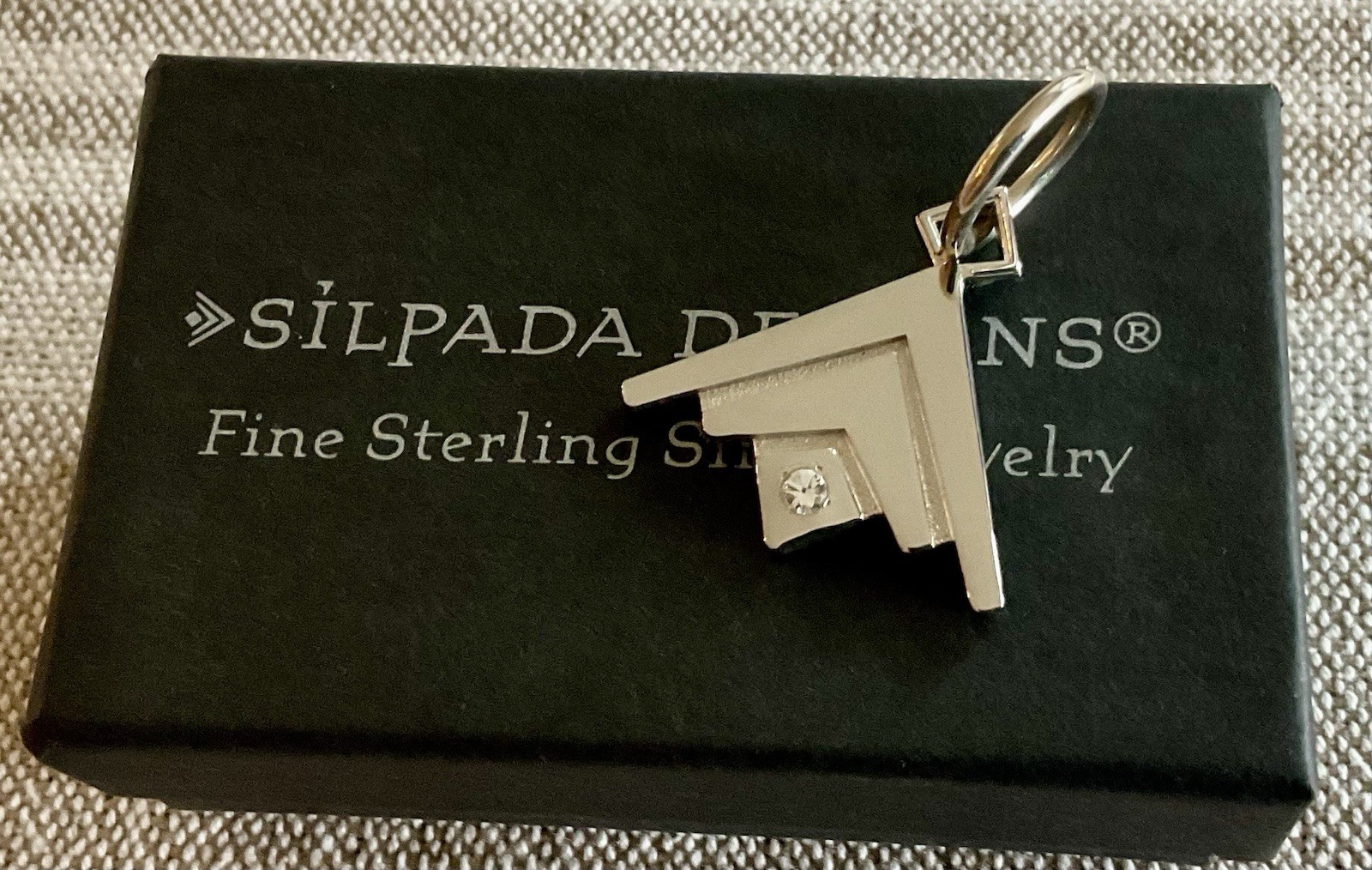 Retired Silpada 5 Years of Service Arrow Award Pendant 925 CZ