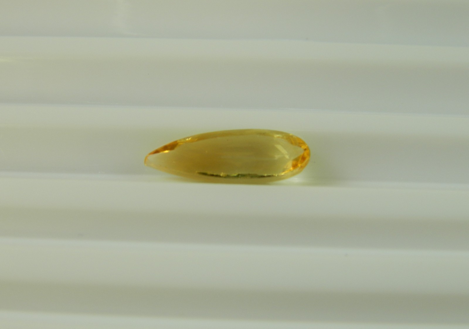 Imperial Topaz 2.26 Ct Clarity IF Pear Cut Natural Golden Brazil I071