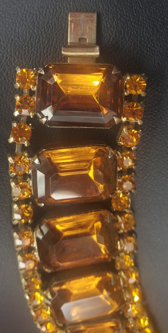 Vintage Champagne Faux Citrine Bling Necklace and Bracelet Gold Tone
