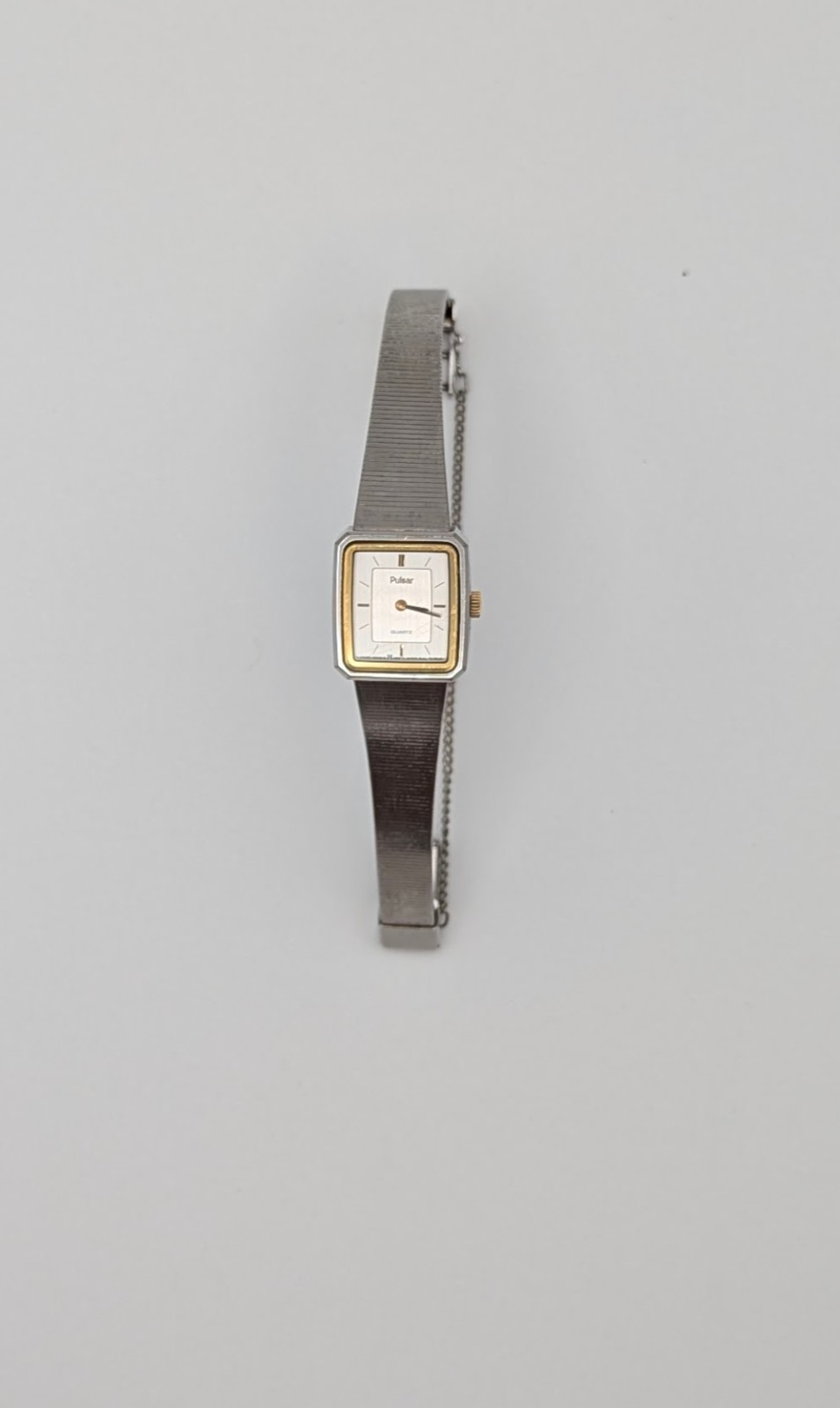 Vintage Pulsar V230-5390 Ladies Quartz Watch Rectangular Silver Gold Tone Untest