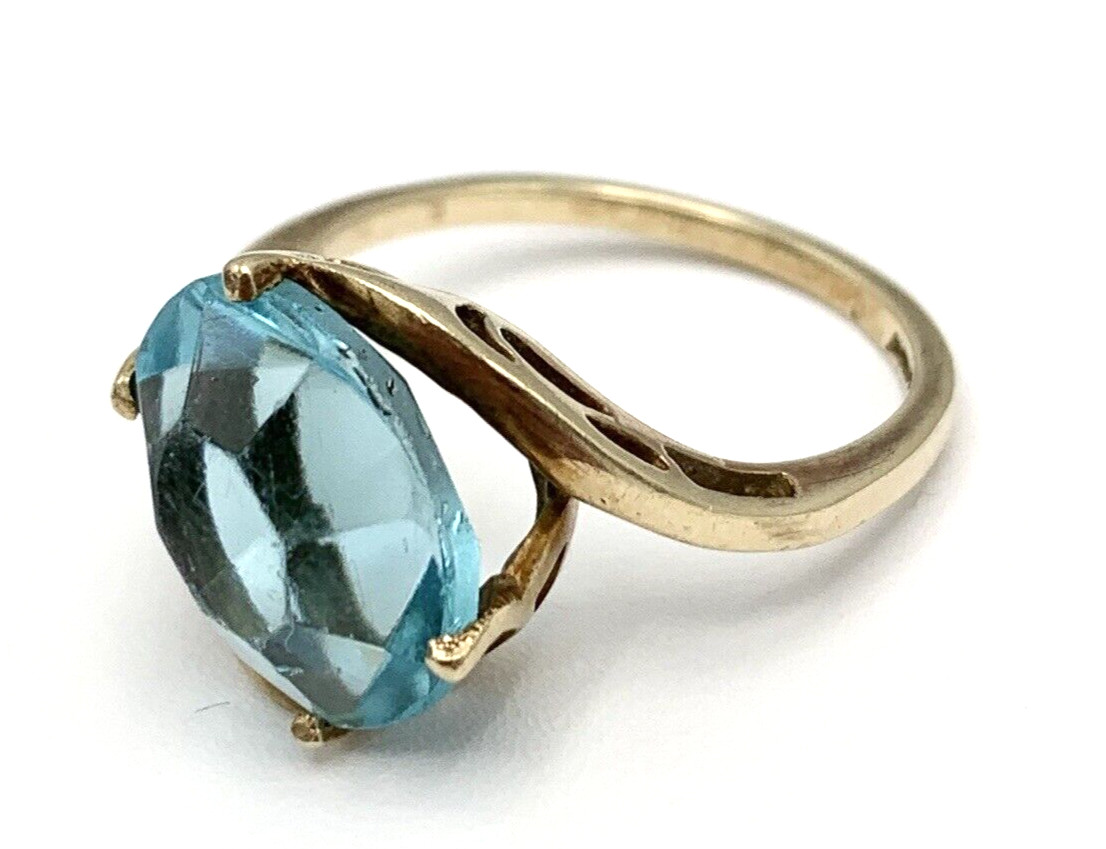 10K Yellow Gold Solitaire Blue Glass Cabochon Ring Size 6-1/2 & 3 Grams
