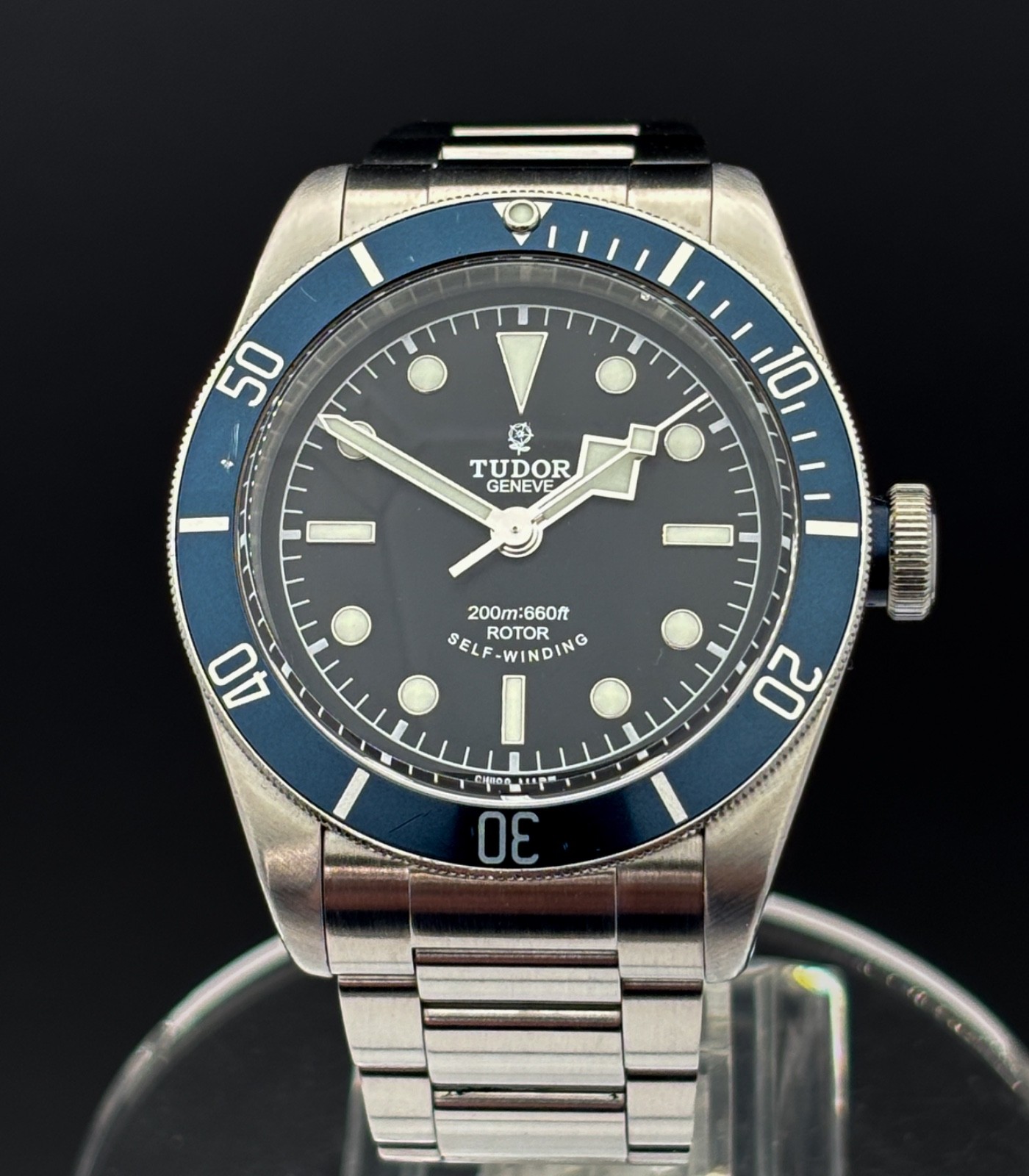 Tudor Black Bay 79220B Smiley ETA Rose Dial Blue Bezel Full Set 41mm