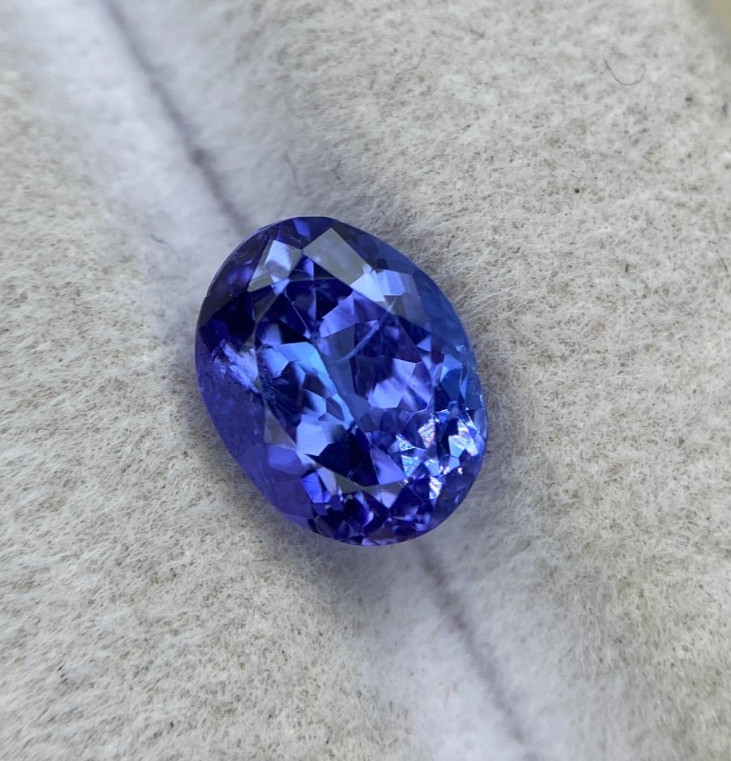 Super Amazing Natural Top Color Tanzanite Oval Shape Cut Stone 1.91 Carat