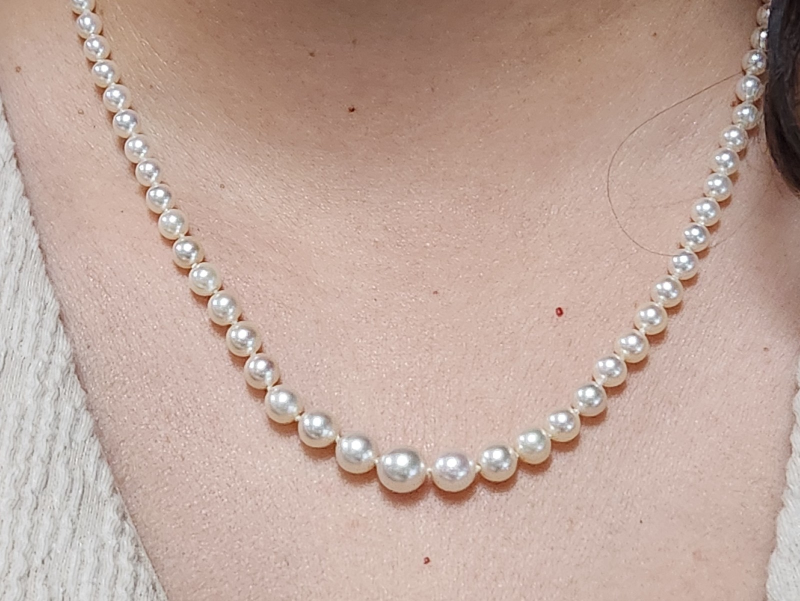 VINTAGE 2.50-8.00mm AKOYA Cultured Pearl & Diamond Graduated 20″ Strand Necklace